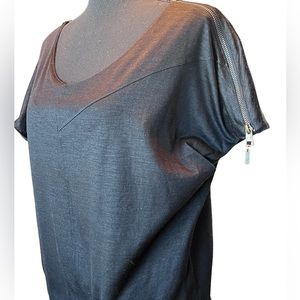 Diesel Black Gold Made in Italy Black Short Sleeve Blouse Zipper Detail Size S